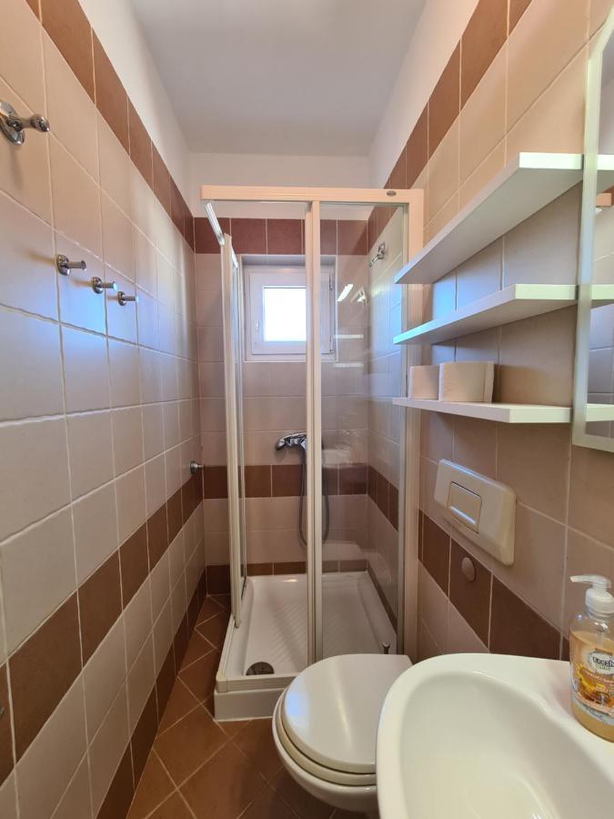 Apartman Karmen Barbat na Rabu Εξωτερικό φωτογραφία